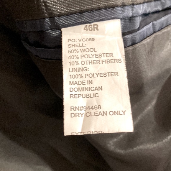 Nautica overcoat new with tags. XL or XXL man’s coat with a 46 inch chest. - Picture 4 of 5